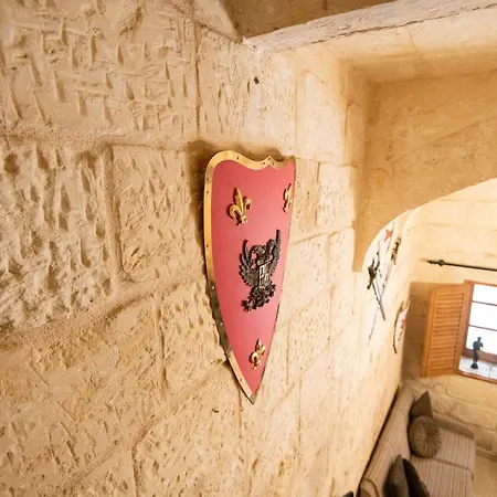 Seaside Charmer Townhouse Prime Spot *